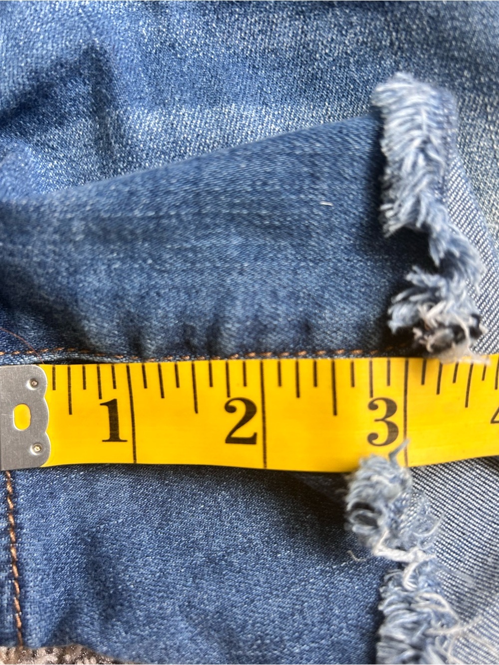 American Eagle Super Stretch Cutoff Denim Jeans size 8 - Picture 7 of 7